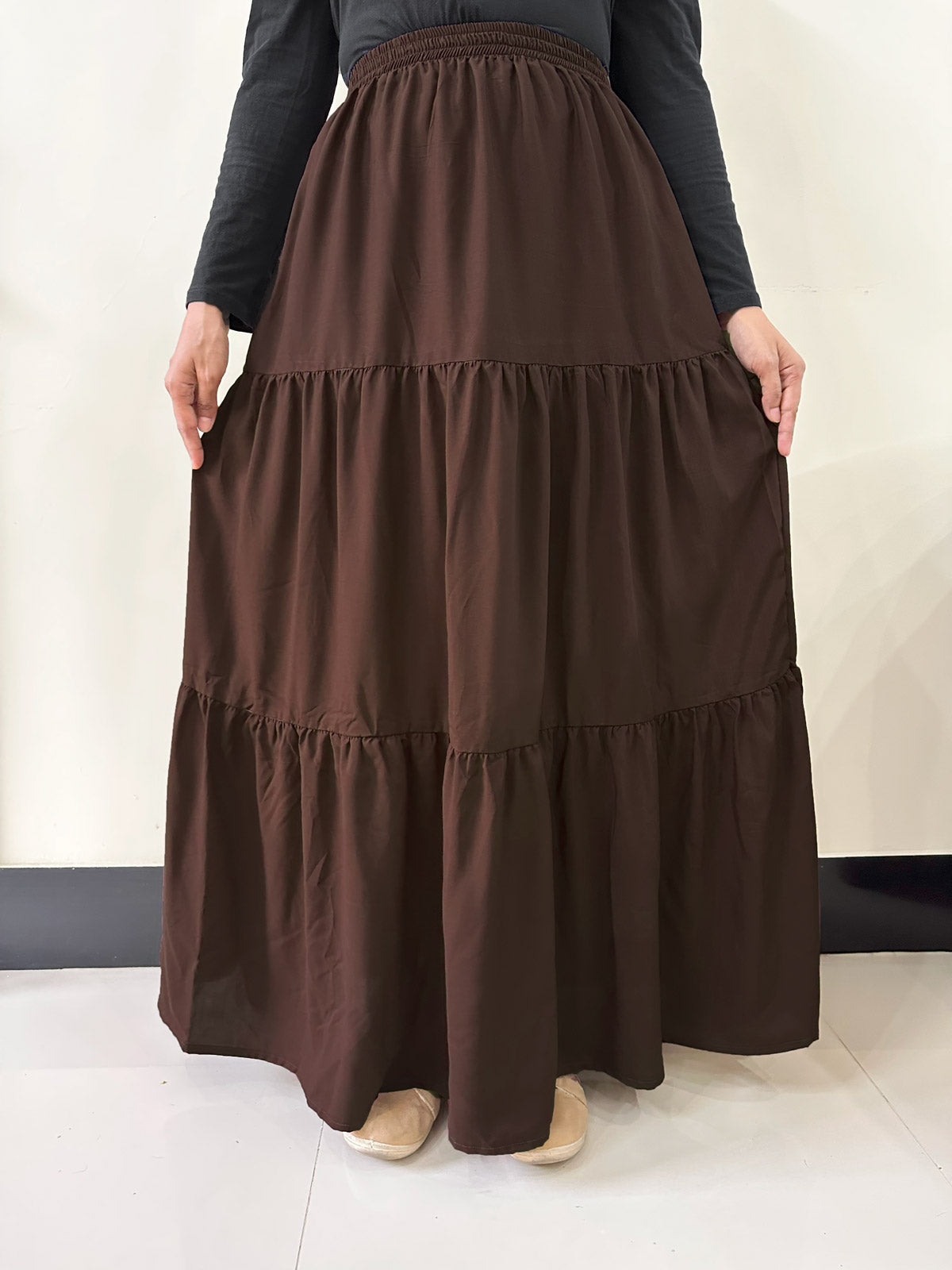 MOCHA DARK BROWN TIERED SKIRT – ROBES