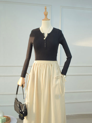 DAZY - BEIGE FLARED SKIRT WITH BOW POCKETS