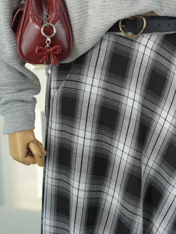 ASHEN WHITE - BLACK & WHITE CHECKERED SKIRT