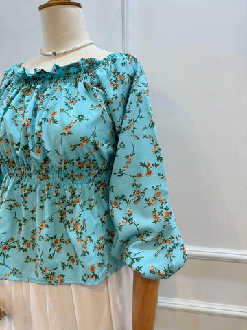 PETAL CHARM - FLORAL BLOUSE