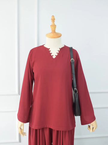 RAVELLE - MAROON TOP
