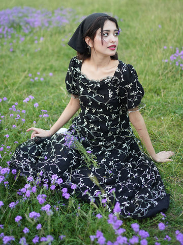 BLACK AMELIA