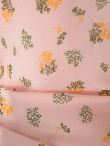 Close-up of light pink chiffon fabric with orange and green ditsyf loral print_ROBES Azelia kurti
