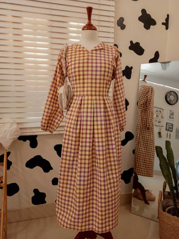 SWEET SWIFT - CHECKERED MIDI DRESS - ROBES