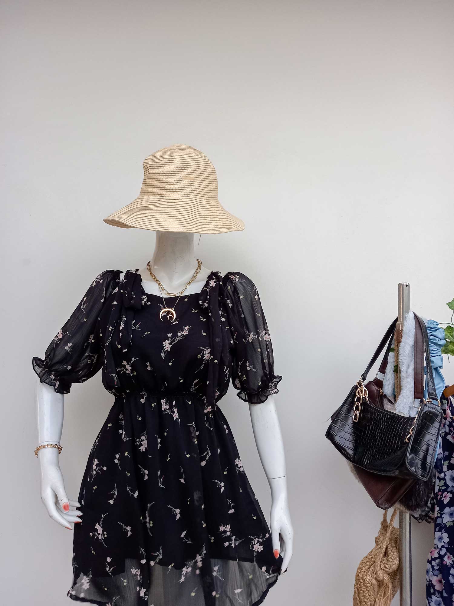 BLOSSOM IN THE NIGHT SHORT DRESS - ROBES